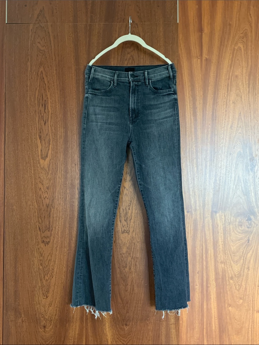 MOTHER the Hustler Ankle Fray jeans Nightowl